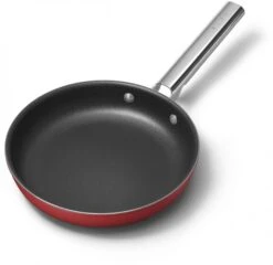 Smeg CKFF2401RDM Pfanne Rot -MIELE Shop 56c87287 6897 4e5e a0b4 f8dbee4b82e2 600x600