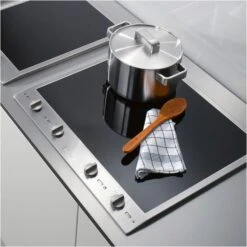 Miele CS 1234-1 I Induktionskochfeld Edelstahl 6 Miele CS 1234-1 I Induktionskochfeld Edelstahl -MIELE Shop 62d94dac d122 4559 90ea 9d02333f0cec 600x600