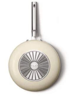 Smeg CKFW3001CRM Wok Creme -MIELE Shop cb1d39ef 15f5 4808 8d19 ba29a7c42182 600x600